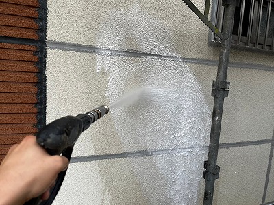 春日井市　外壁塗装　洗浄